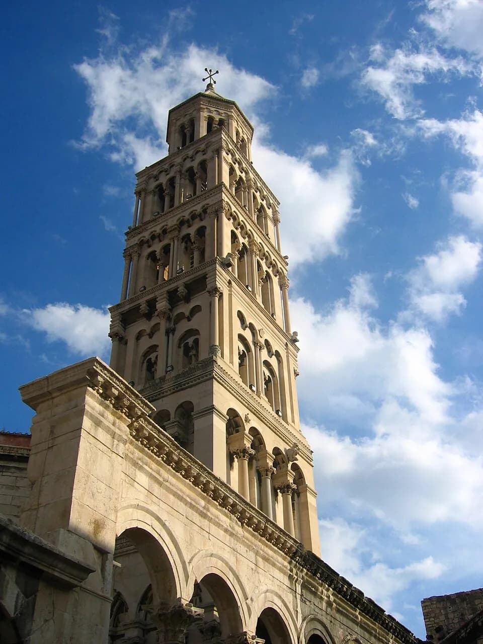 Saint Dominus cathedral.JPG
